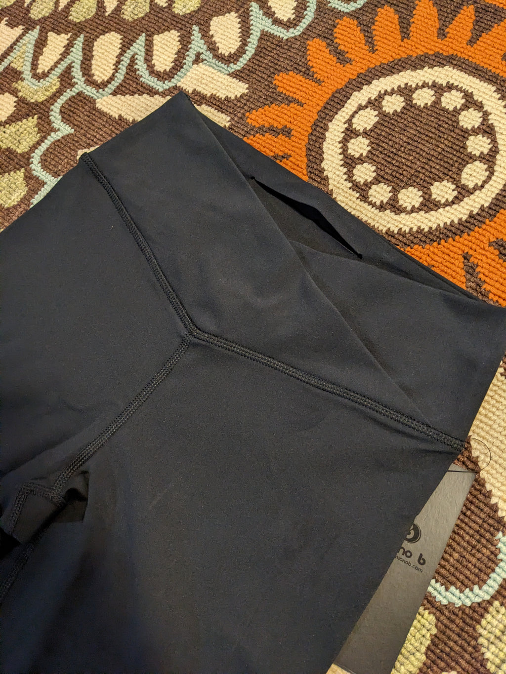 Venice Crossover Waist Biker Shorts (S-M-L) - IronFox Clothing
