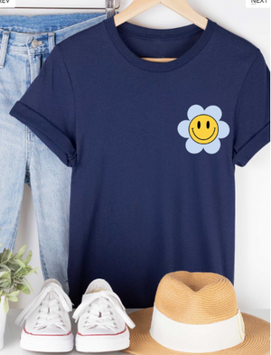 Pocket Daisy Tee - (S, M, L)