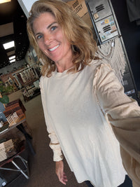 Cream Ruffle Top (S-M-L)